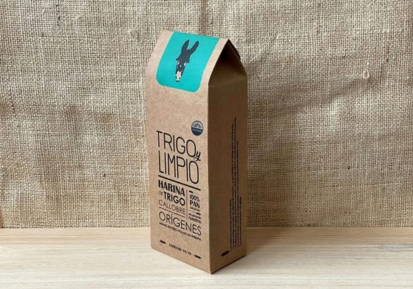 paquete gourmet de harina integral gallega 100% natural de Trigo y Limpio